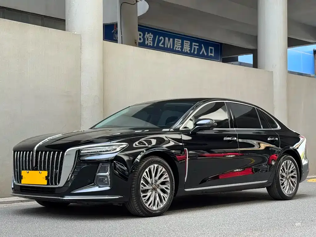 Hongqi H5 — фото 1