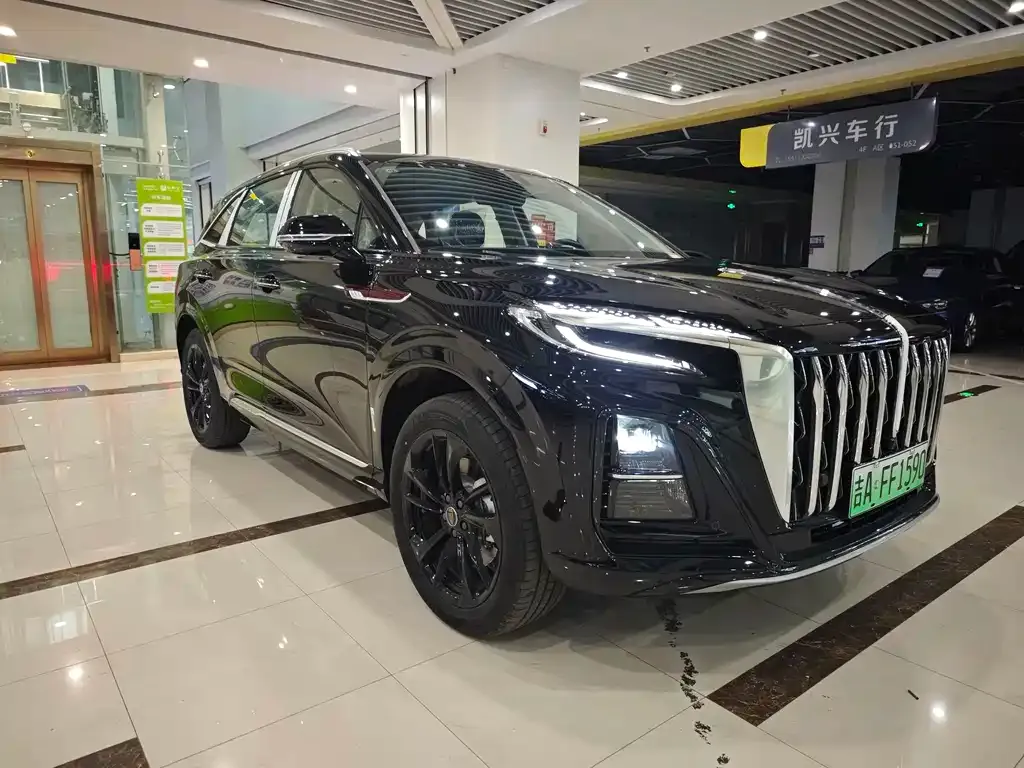 Hongqi HS3 PHEV — фото 7
