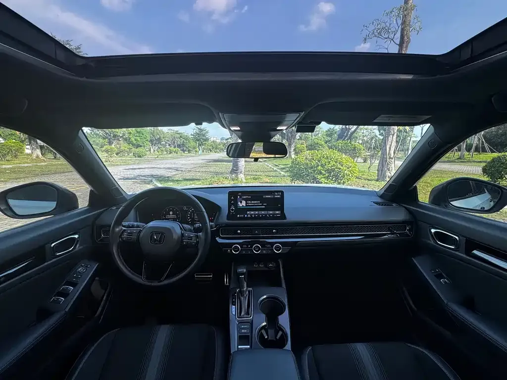 Honda Civic — фото 7