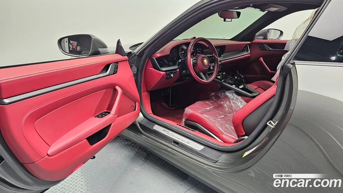 Porsche 911 2023 из KR, фото 7