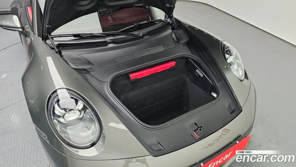 Porsche 911 2023 из KR, фото 8