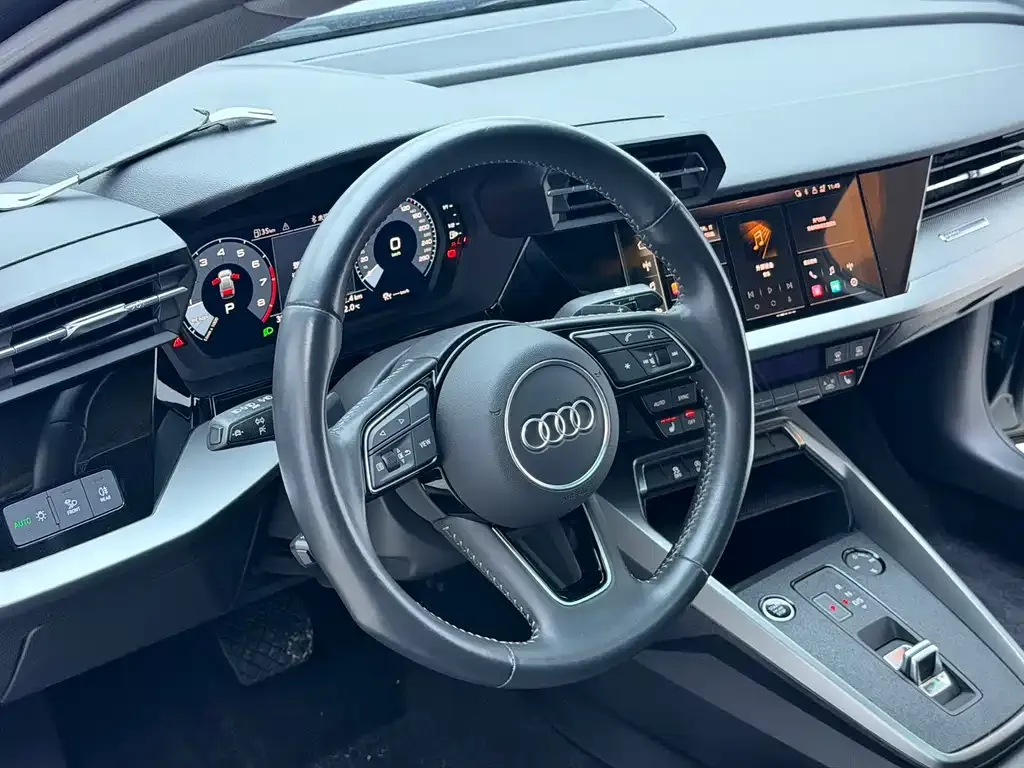 Audi A3 — фото 9