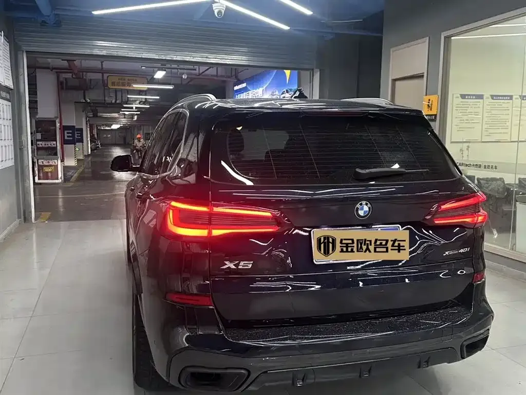 BMW X5 (Import) — фото 8