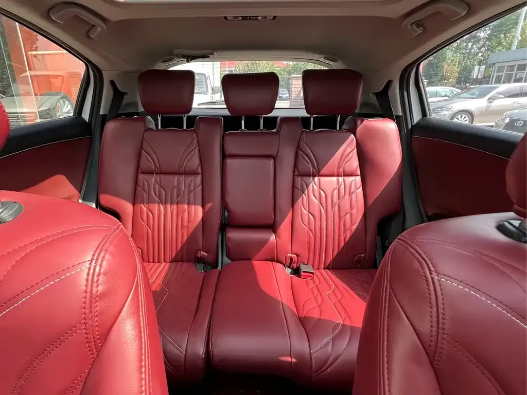 Honda Vezel 2022 из CN, фото 10