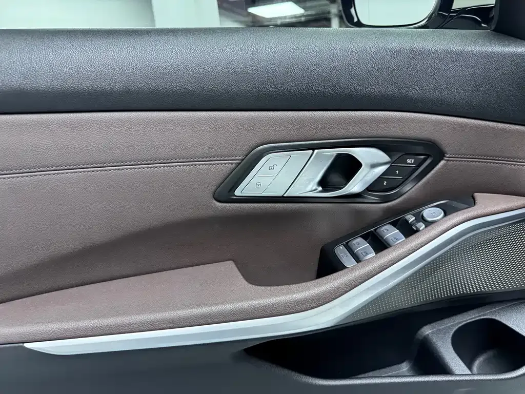 BMW 3 Series 2021 из CN, фото 7