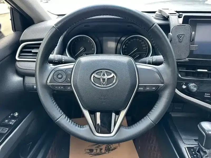 Toyota Camry 2023 из CN, фото 6