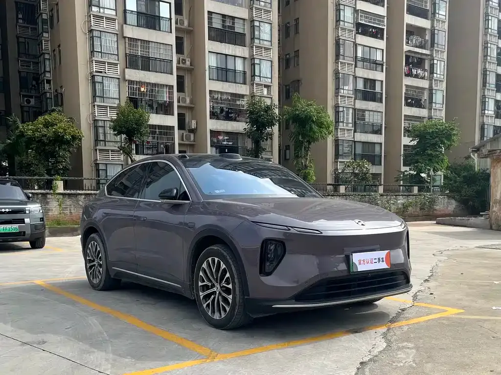 NIO EC6 — фото 10