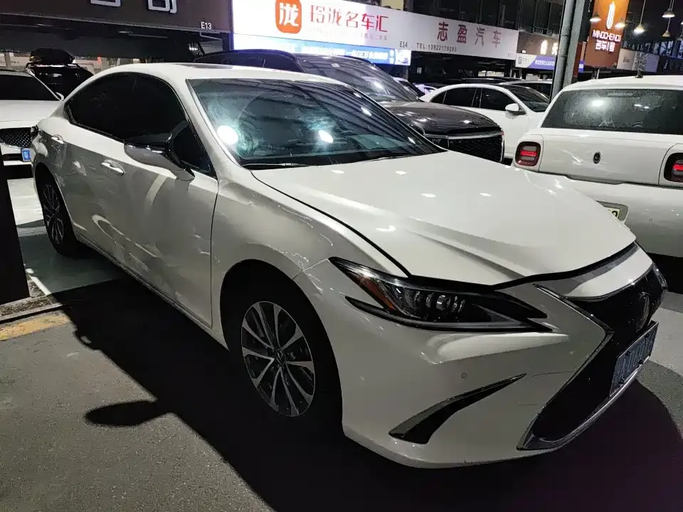 Lexus ES — фото 2