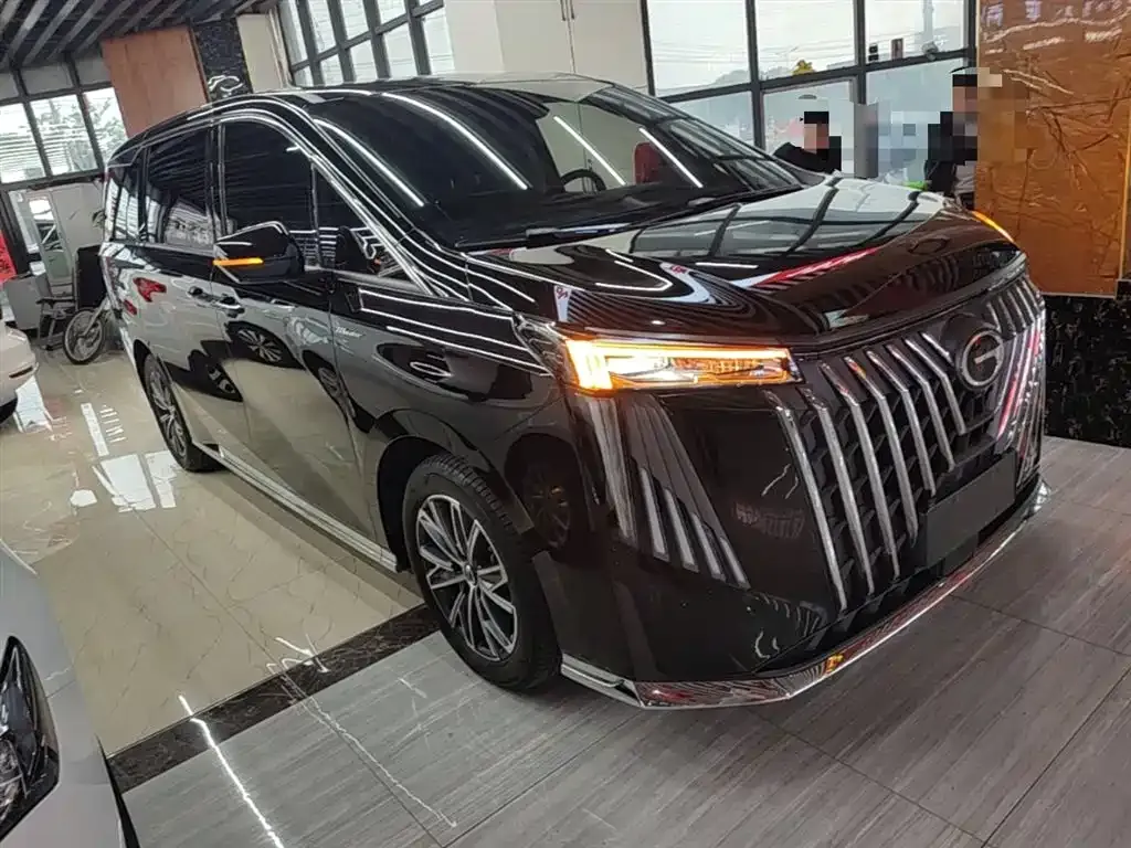 GAC Motor Trumpchi M8 — фото 8