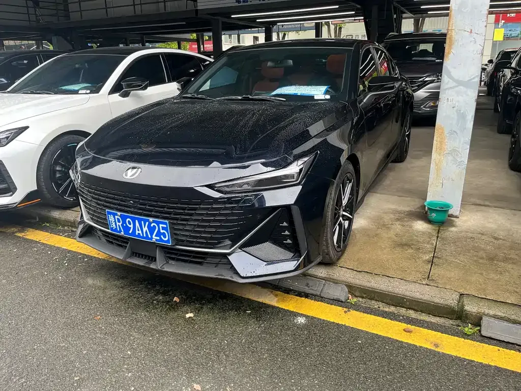 Changan UNI-V