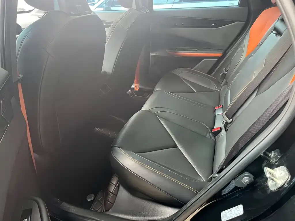 Changan UNI-V 2023 из CN, фото 2