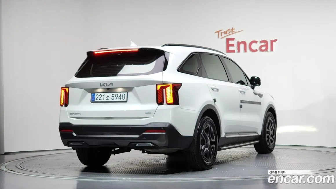 Kia Sorento — фото 3