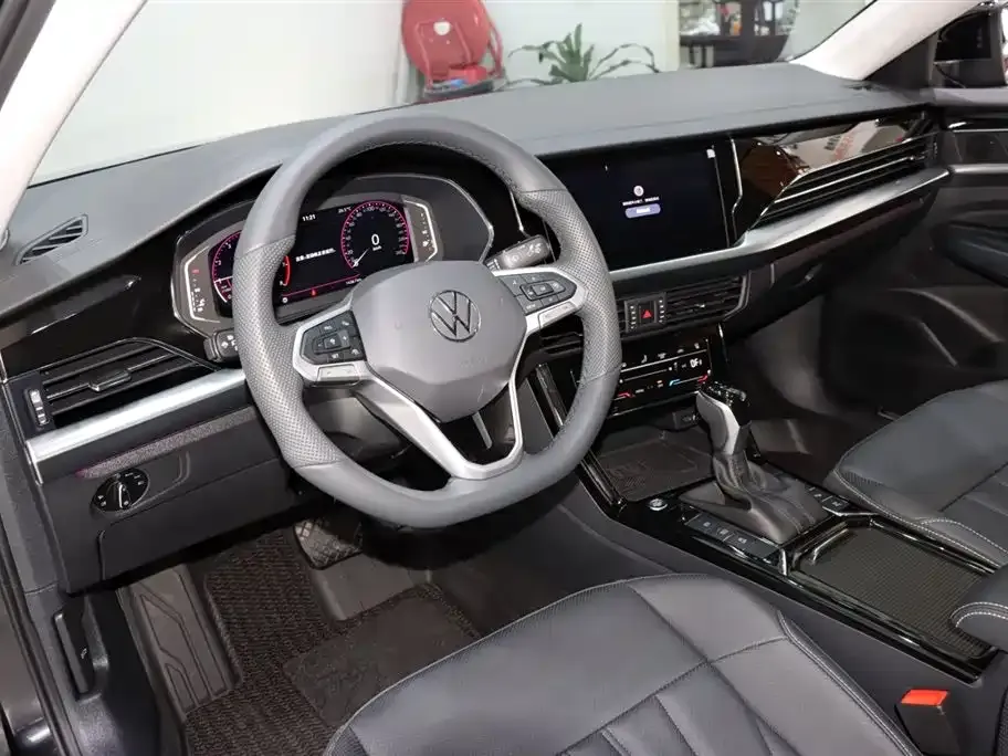Volkswagen Passat 2025 из CN, фото 8