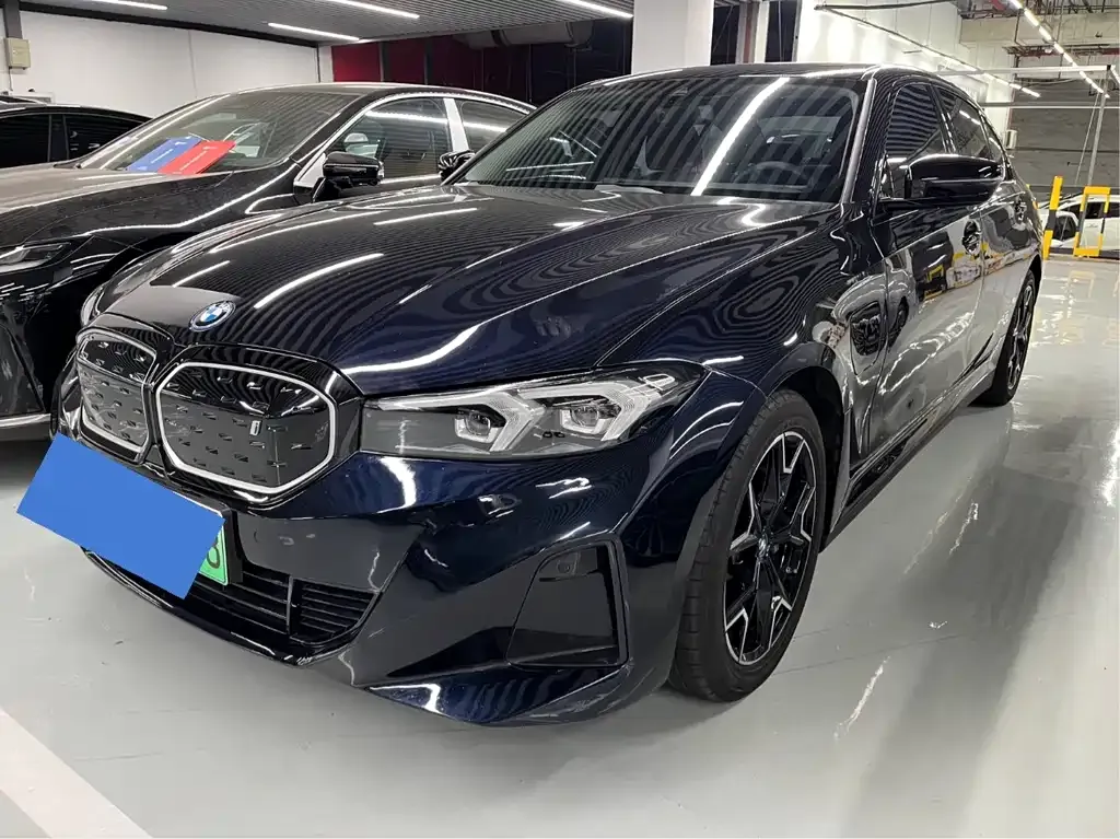 BMW i3 — фото 1