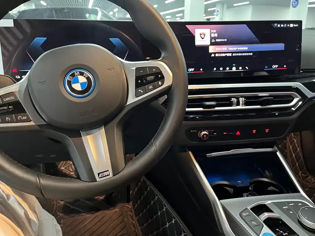BMW i3 — фото 7