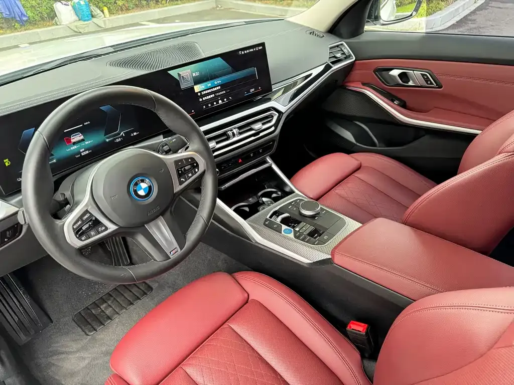BMW i3 — фото 8