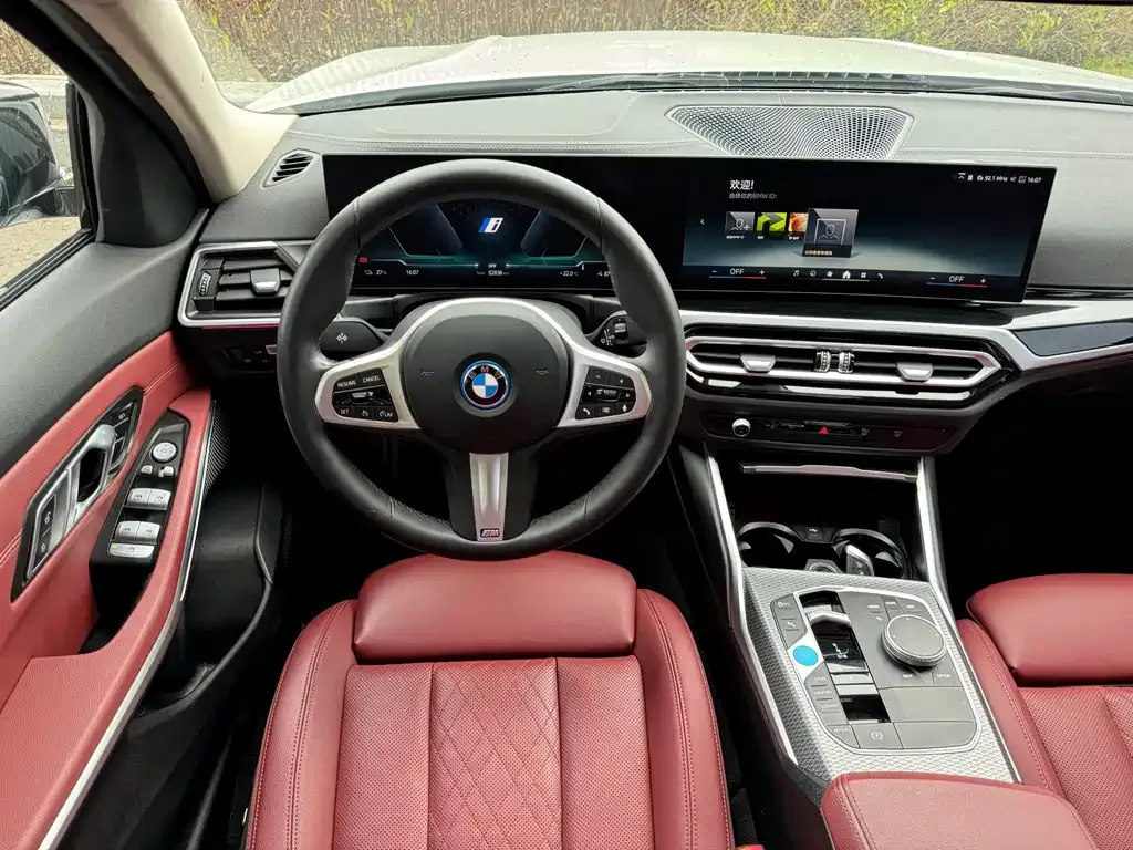 BMW i3 — фото 9