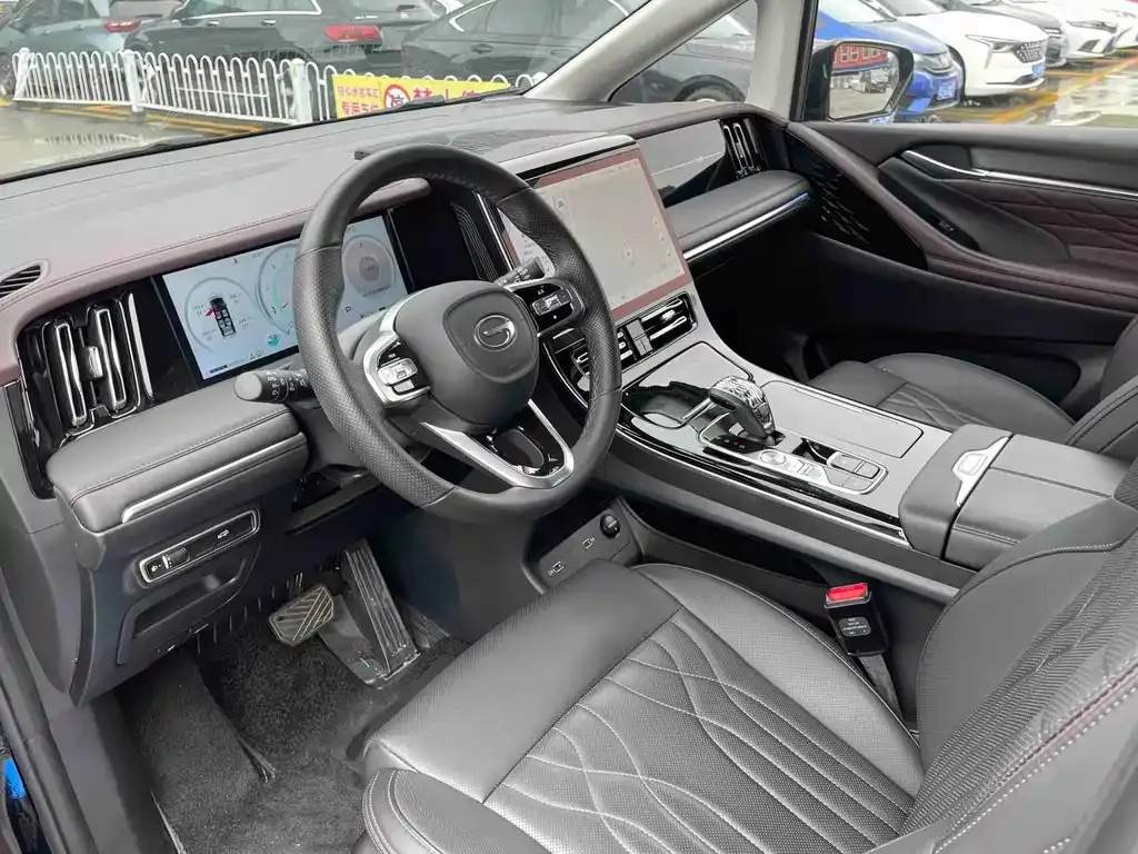 GAC Motor Trumpchi M8 — фото 3