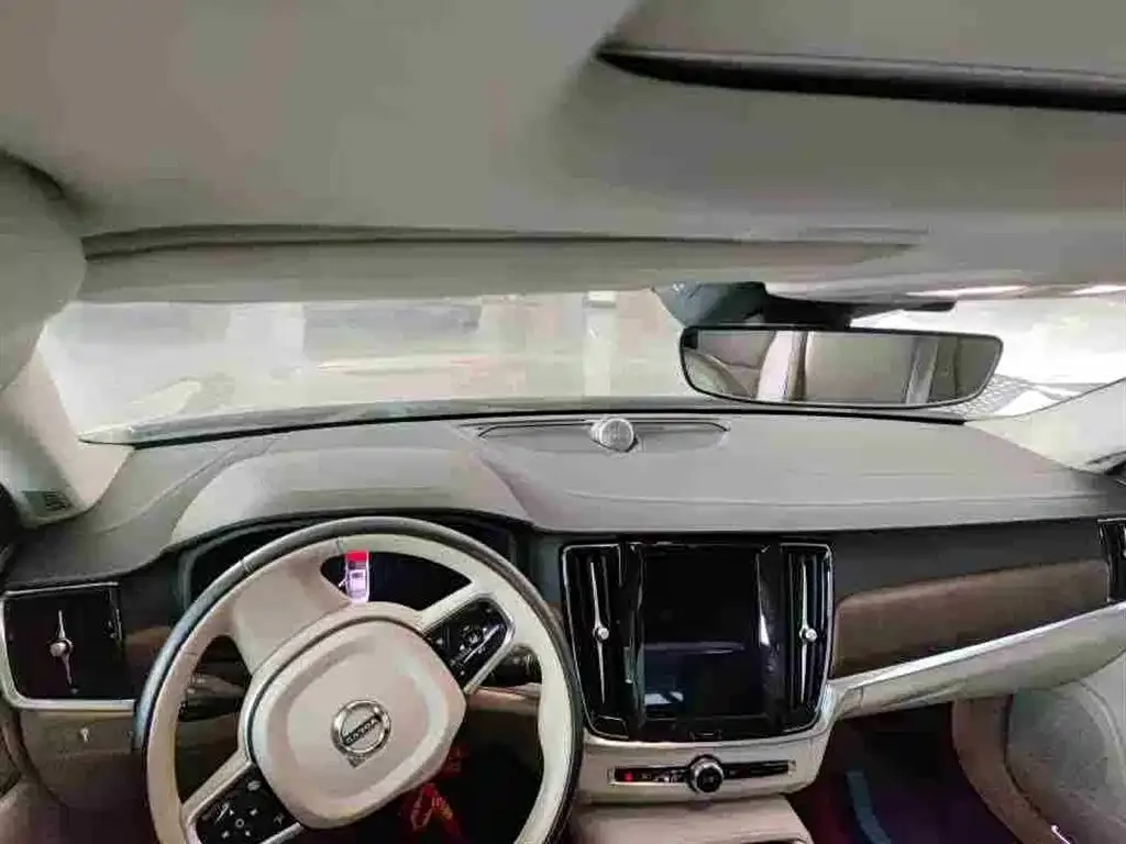 Volvo S90 — фото 2