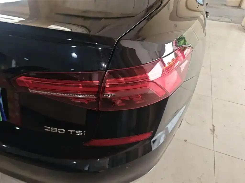 Volkswagen Passat 2021 из CN, фото 5