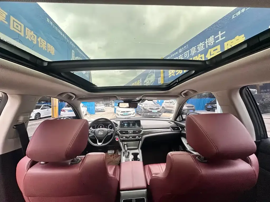 Honda Accord — фото 6