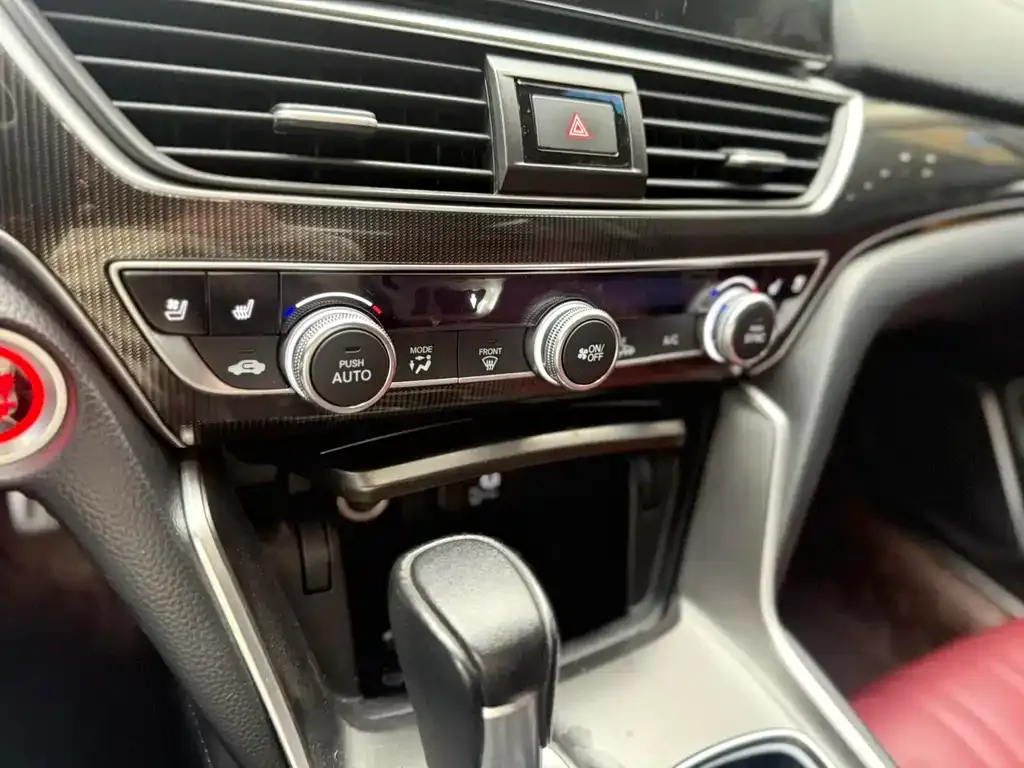 Honda Accord — фото 2