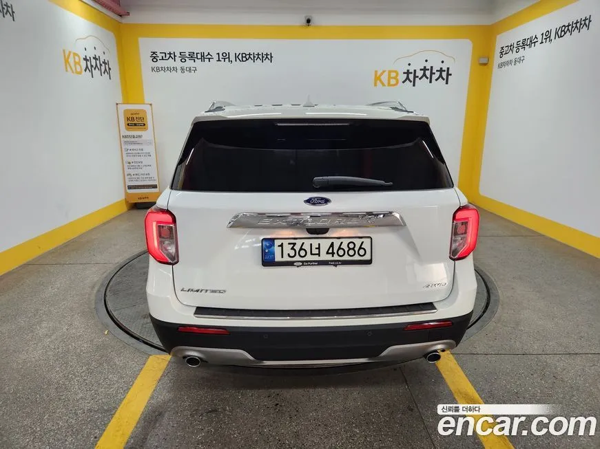 Ford Explorer 2021 из KR, фото 3