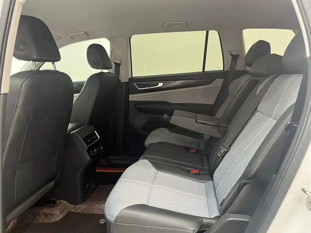 Volkswagen Teramont X 2024 из CN, фото 5