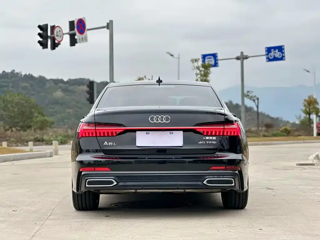 Audi A6L 2021 из CN, фото 2