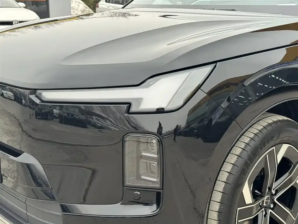 Volvo XC70 Plug-in Hybrid 2026 из CN, фото 4
