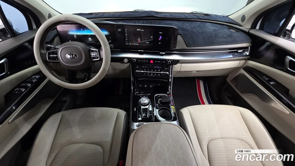 Kia Carnival — фото 10