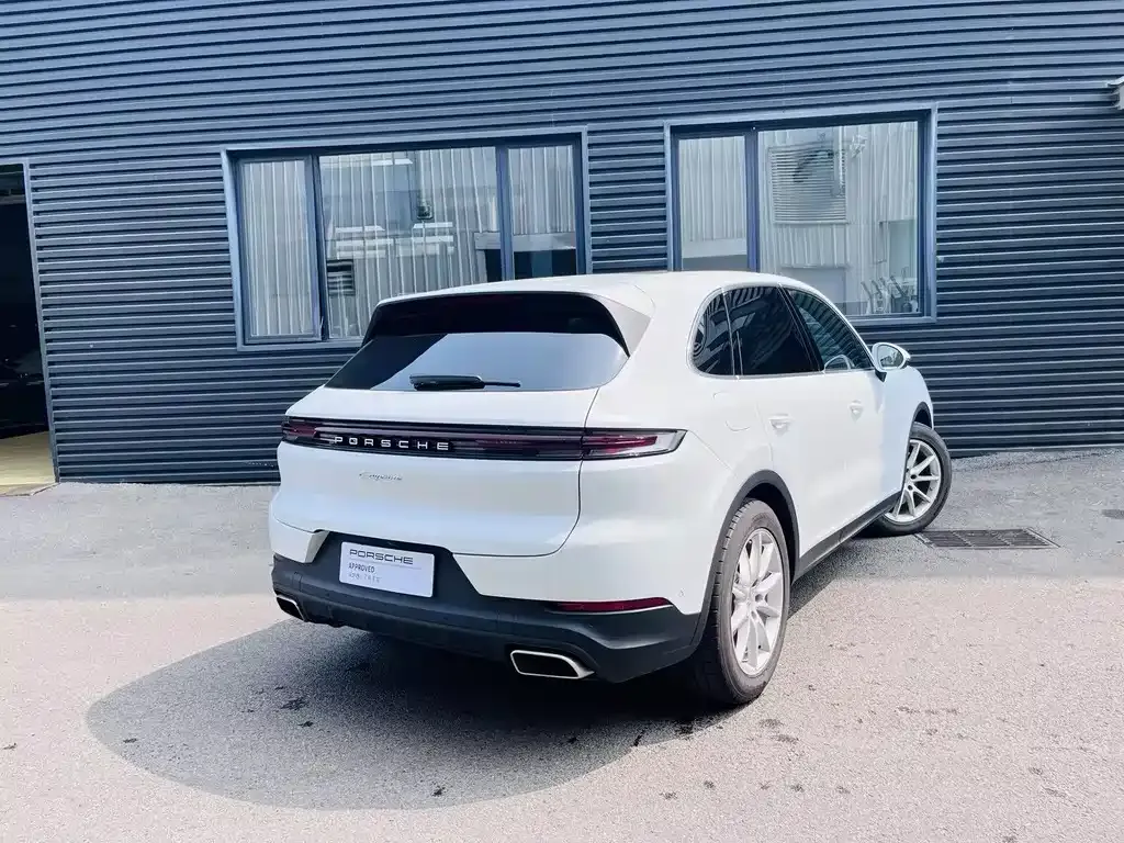 Porsche Cayenne — фото 3