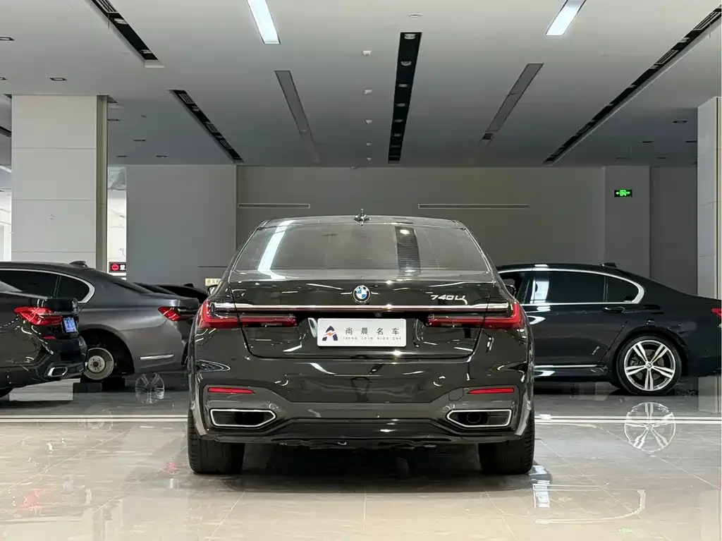BMW 7 Series 2022 из CN, фото 5