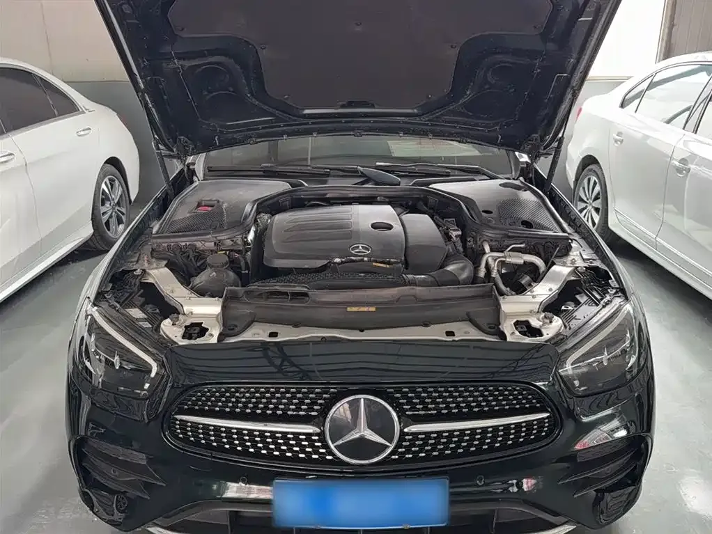 Mercedes-Benz E-Class (Import) — фото 6