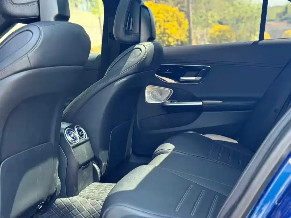 Mercedes-Benz C-Class New Energy 2022 из CN, фото 2