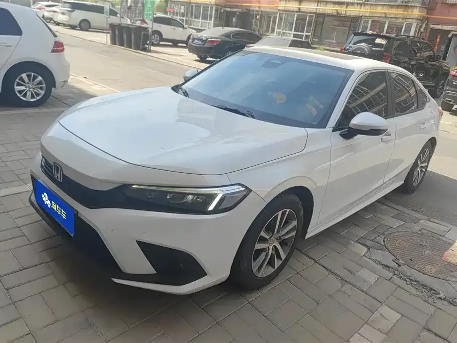 Honda Civic — фото 1