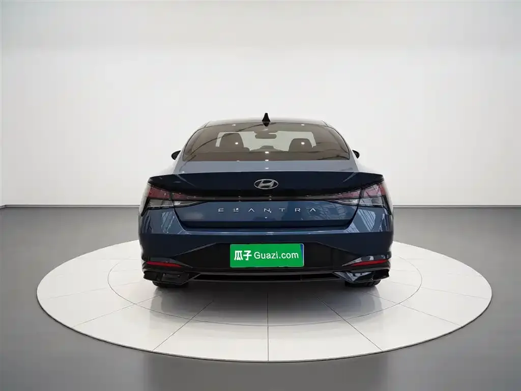 Hyundai Elantra 2022 из CN, фото 2