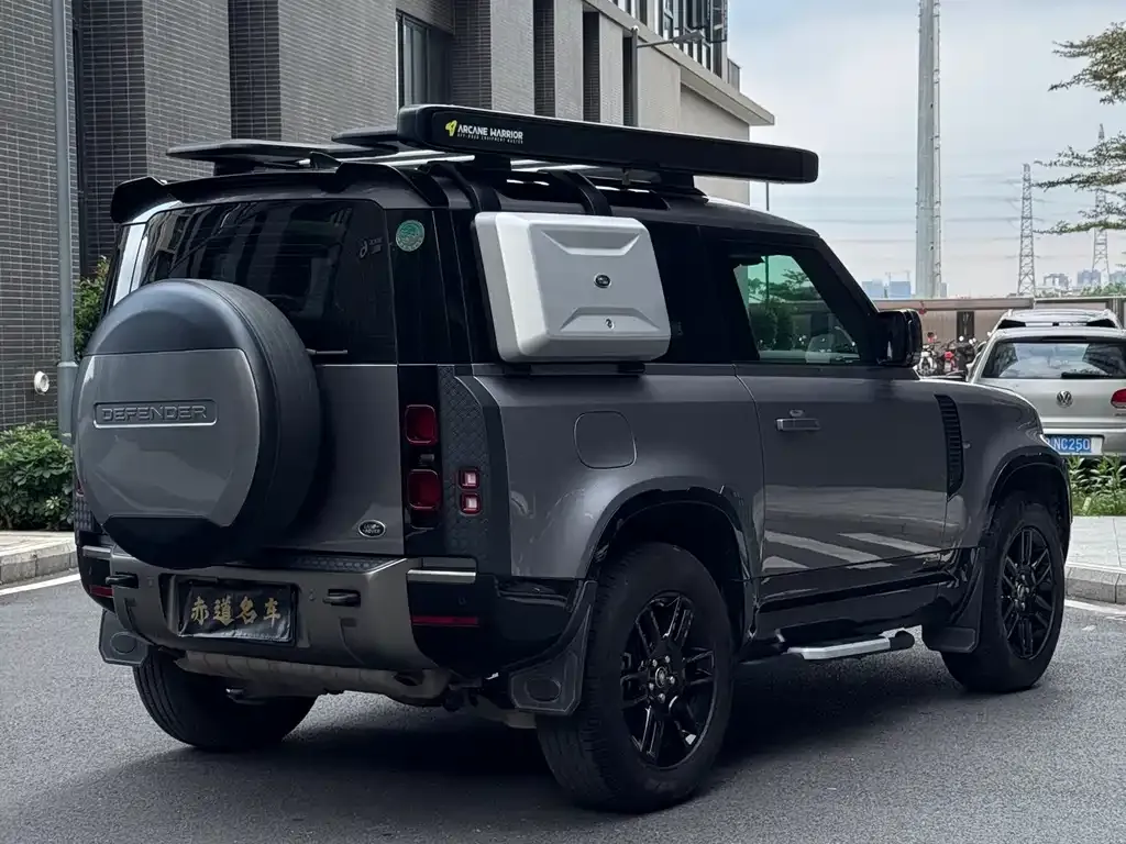 Land Rover Defender — фото 3