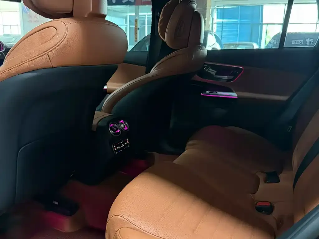 Mercedes-Benz GLC 2025 из CN, фото 4