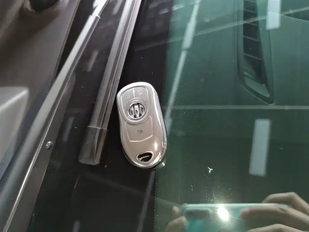 Buick Regal — фото 4