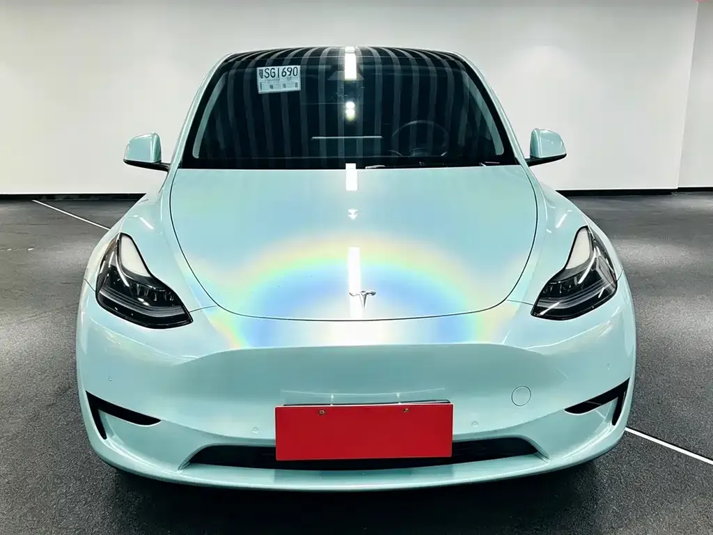 Tesla Model Y — фото 4