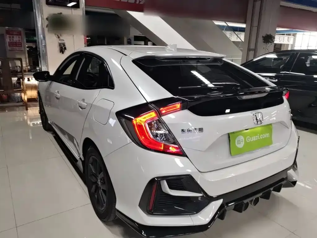 Honda Civic — фото 8