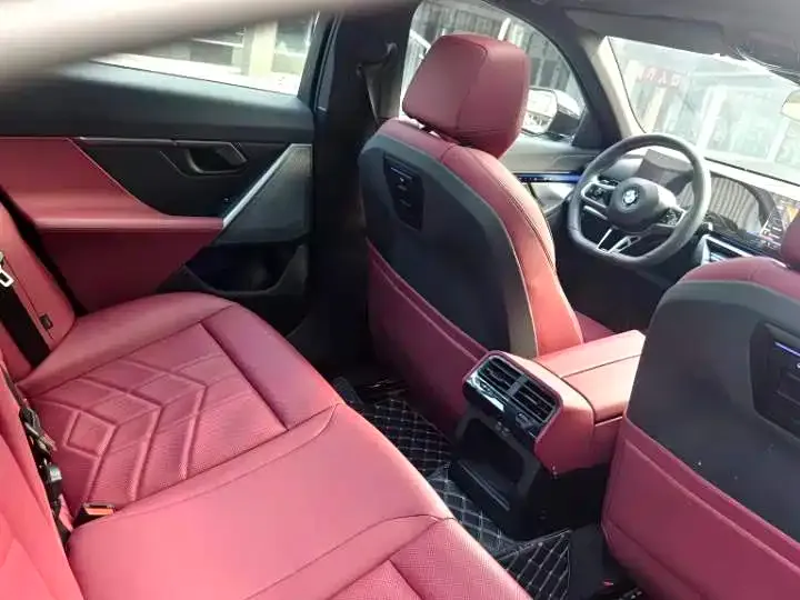 BMW 5 Series (Import) 2024 из CN, фото 7