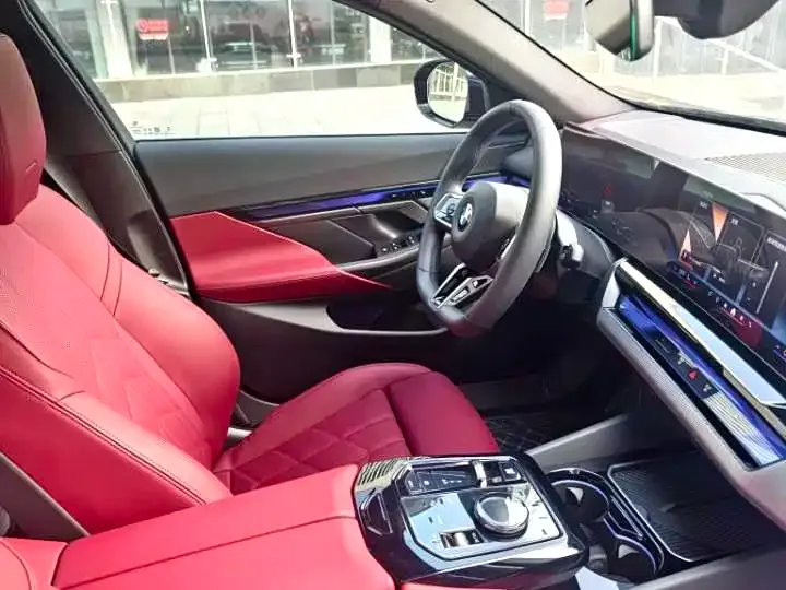 BMW 5 Series (Import) 2024 из CN, фото 4