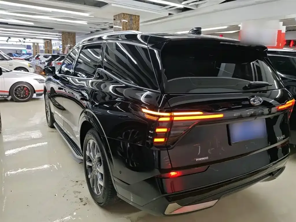 Ford Edge — фото 6