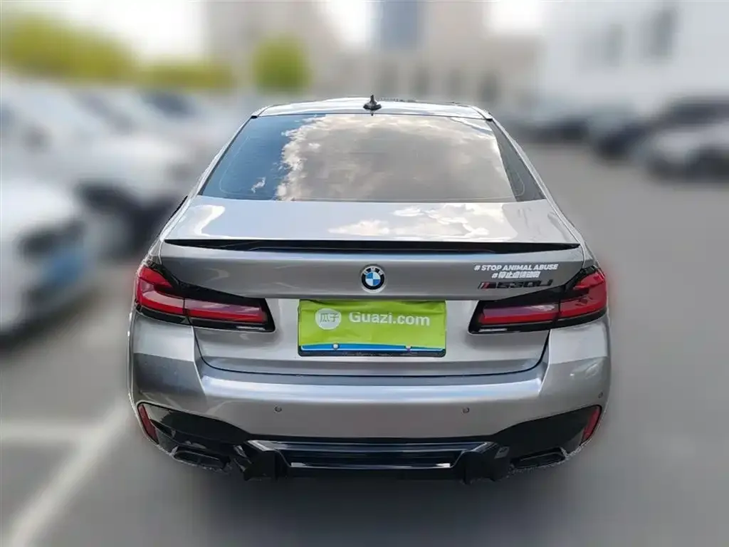 BMW 5 Series — фото 4