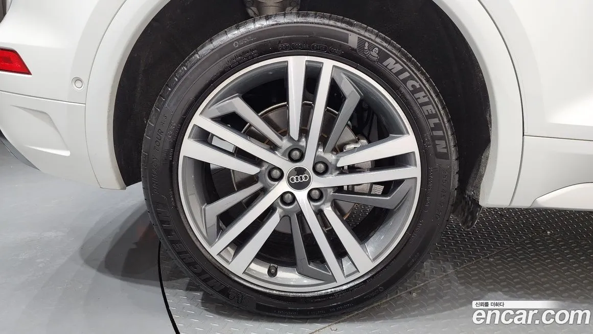 Audi Q5 2022 из KR, фото 8
