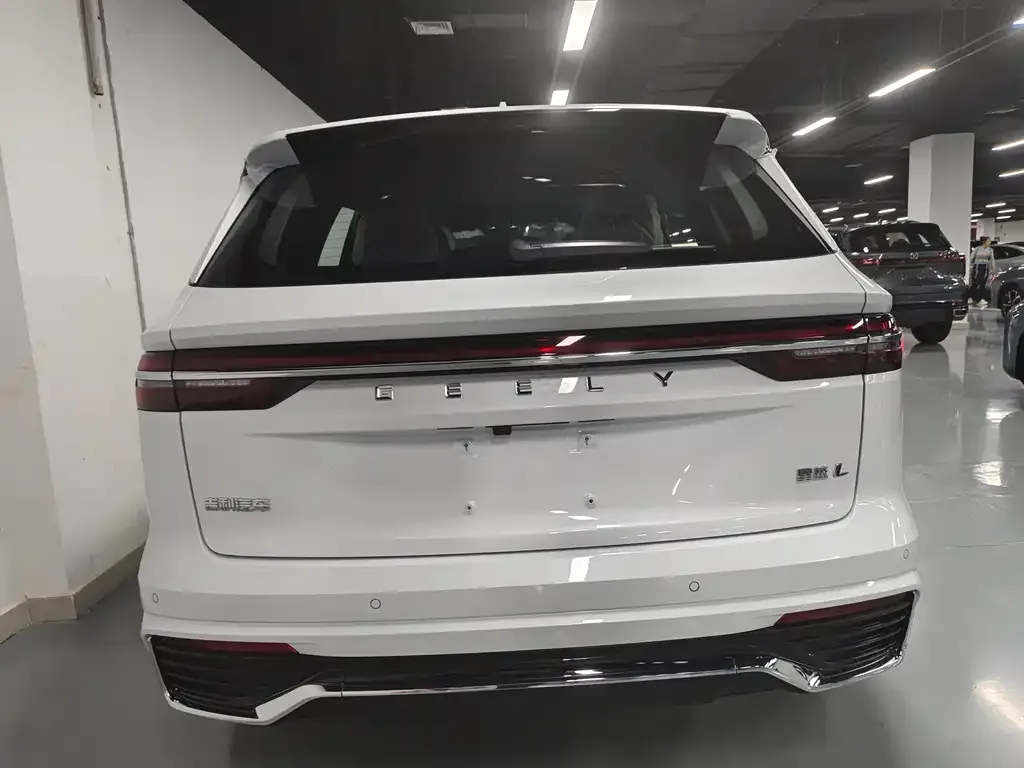 Geely Xingyue L 2024 из CN, фото 2