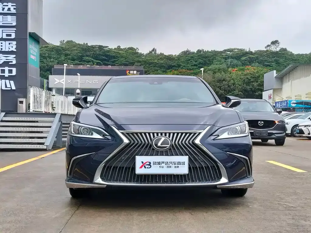 Lexus ES — фото 2