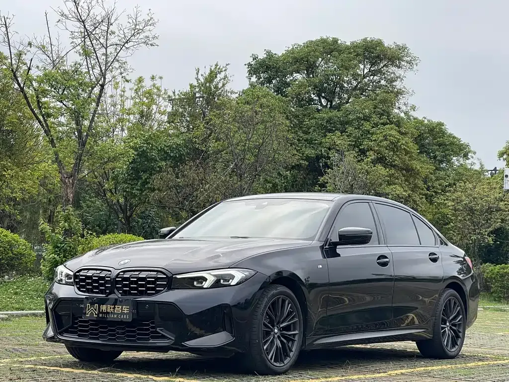 BMW 3 Series — фото 1